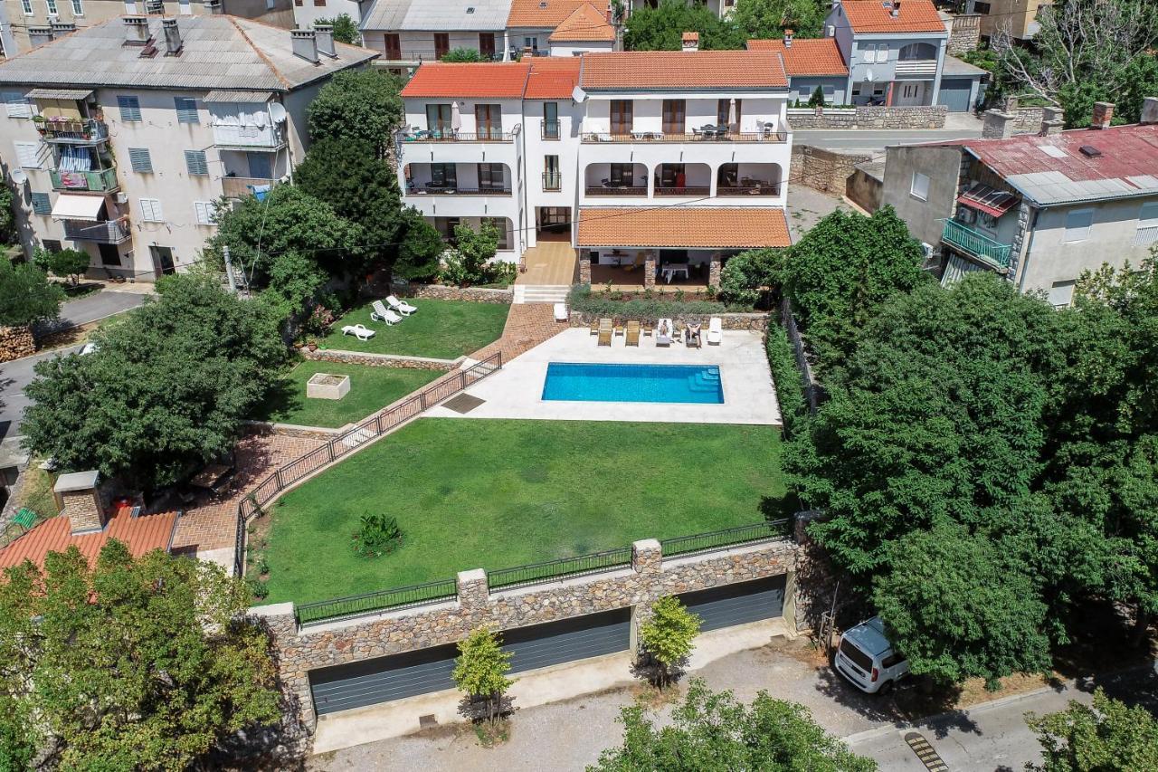 Guesthouse Ruza Senj  Bagian luar foto