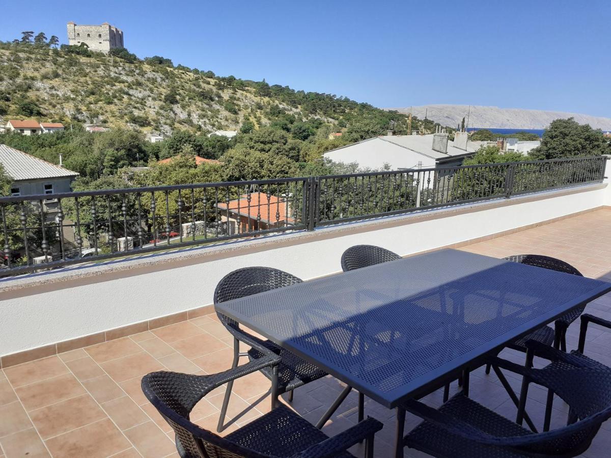 Guesthouse Ruza Senj  Bagian luar foto