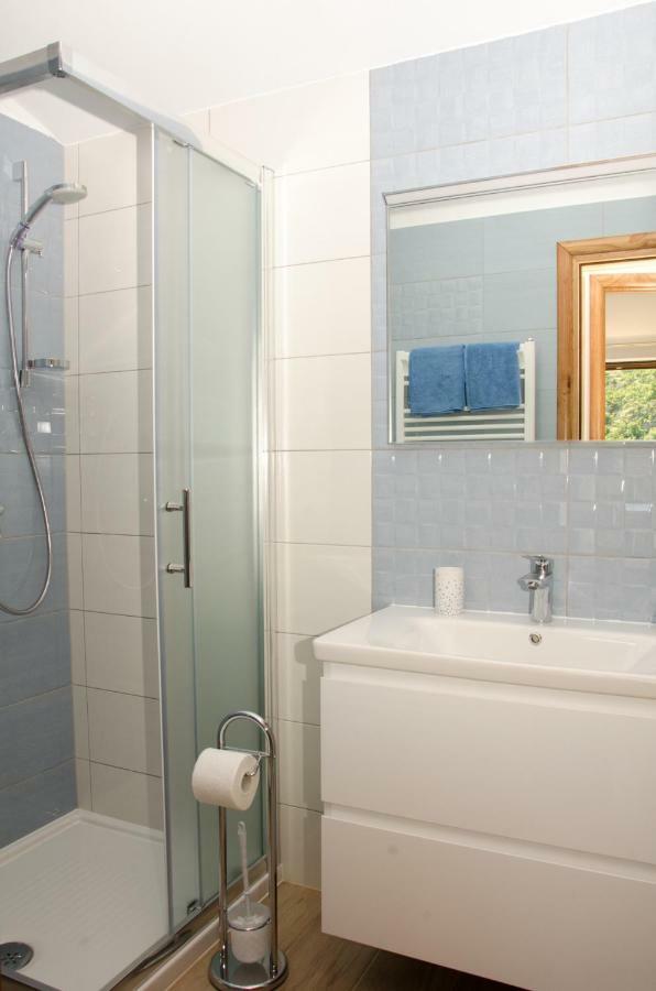 Guesthouse Ruza Senj  Bagian luar foto